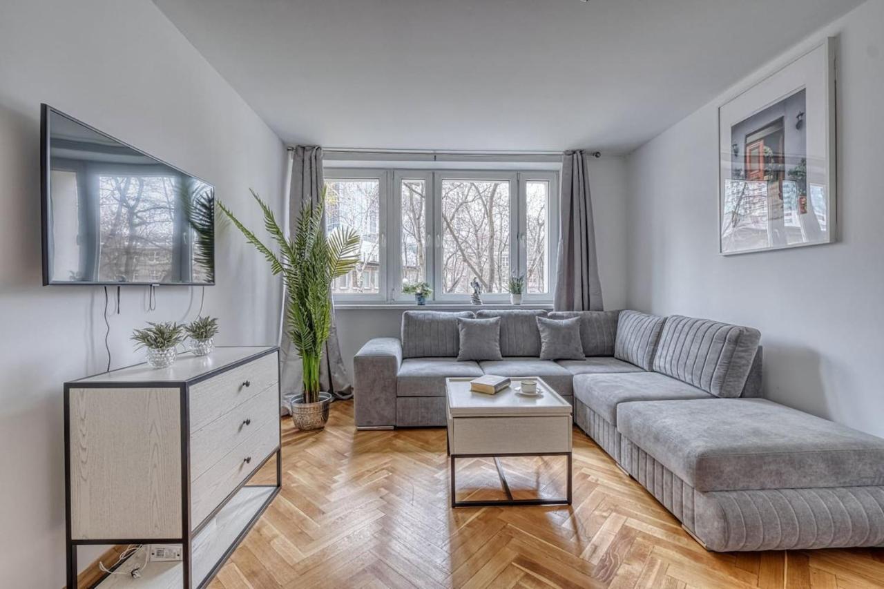 3beds In Citycenter Fast Wifi Apartament Warszawa